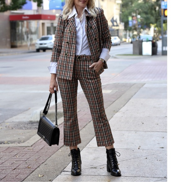 Cabi Plaid Jazzy Kick Flare Blazer& Pants Preppy Career...